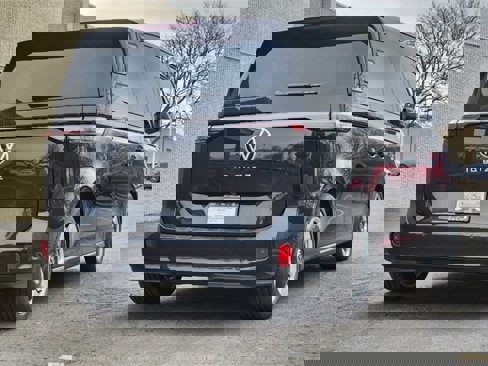 New 2025 Volkswagen ID. Buzz Pro S image 7
