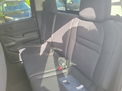 New 2026 Nissan Frontier S image 11
