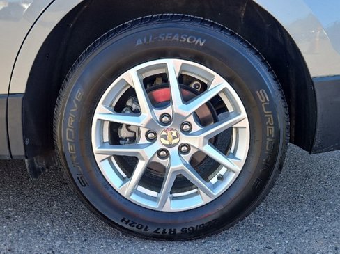 Used 2023 Chevrolet Equinox LT w/ Driver Convenience Package image 30