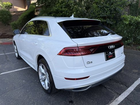 Used 2019 Audi Q8 Premium Plus w/ Premium Plus image 7
