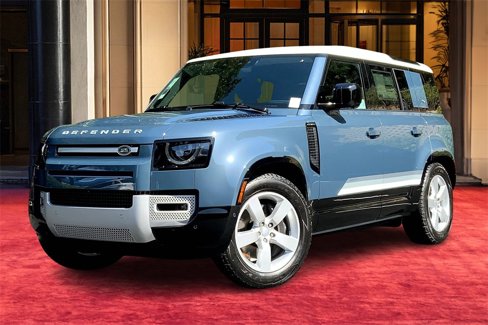 New 2024 Land Rover Defender 110 SE image 1