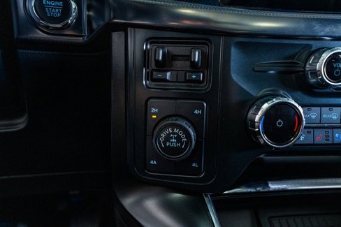 Used 2025 Ford F150 Raptor image 52