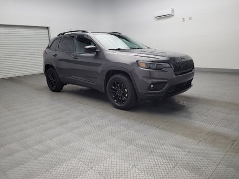 Used 2023 Jeep Cherokee Altitude Lux image 13