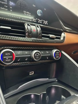 Used 2018 Alfa Romeo Giulia Ti Sport w/ Quick Order Package 22U Sport image 24