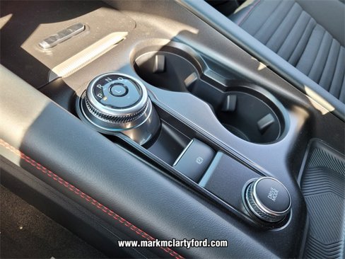 New 2025 Ford Explorer ST-Line w/ Premium Package image 17
