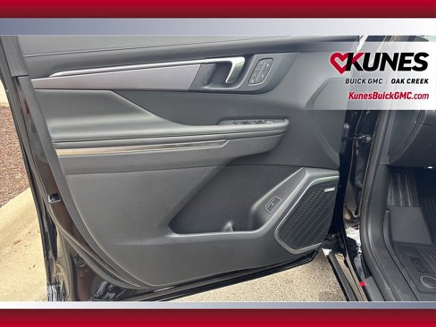 New 2026 Buick Enclave Sport Touring w/ Power Package image 9