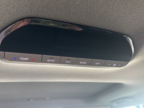 New 2026 Kia EV9 Wind image 19