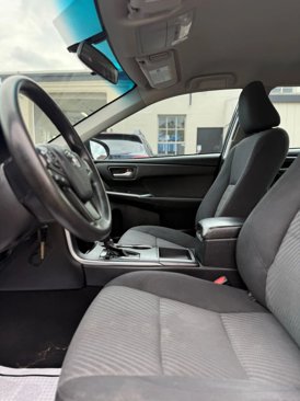 Used 2015 Toyota Camry LE image 18