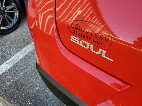 Certified 2023 Kia Soul LX image 8