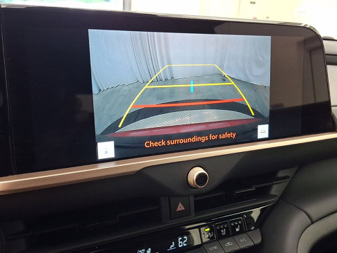 Used 2025 Toyota Crown XLE image 15