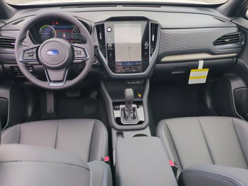 New 2025 Subaru Forester Limited image 32