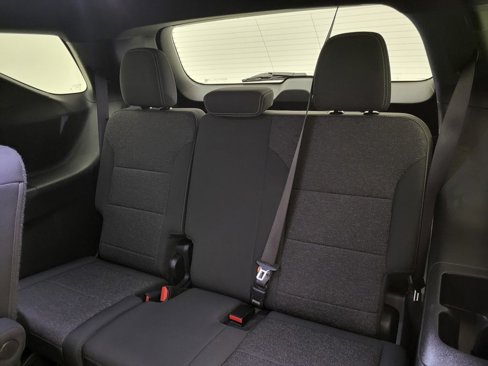 Certified 2025 Chevrolet Traverse LT image 42