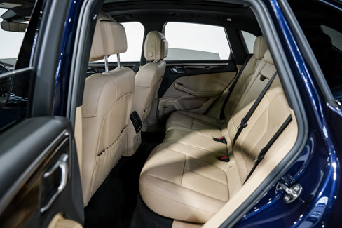 Used 2023 Porsche Macan S image 39