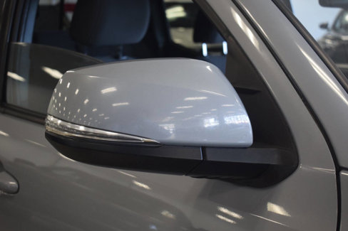 Used 2019 Toyota Tacoma TRD Off-Road image 9