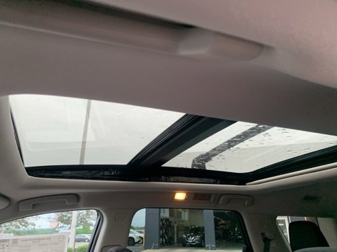 New 2025 Nissan Pathfinder SV w/ SV Premium Package image 20
