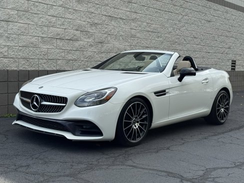 Used 2019 Mercedes-Benz SLC 300 w/ Premium Package image 12