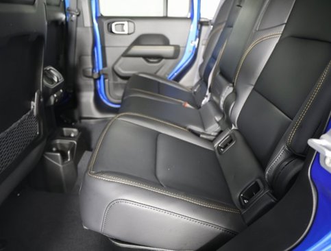New 2025 Jeep Gladiator Sport image 9