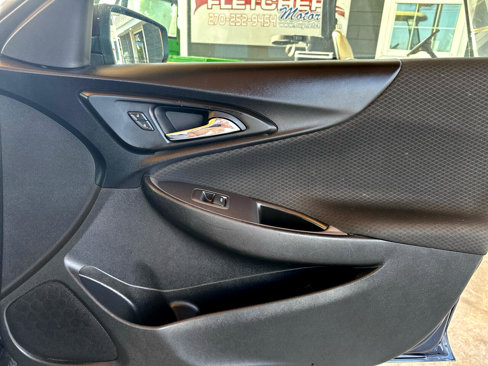 Used 2017 Chevrolet Malibu LS image 53