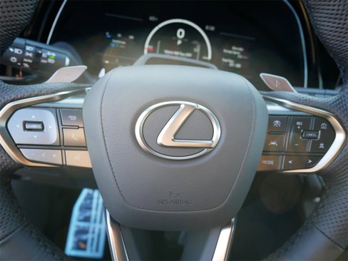 New 2026 Lexus TX 500h AWD image 17