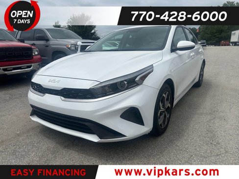 Used 2023 Kia Forte LXS image 1