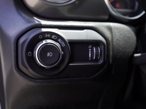 Certified 2023 Jeep Wrangler Unlimited Sahara image 14