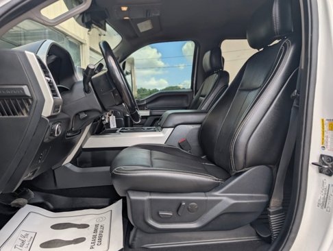 Used 2021 Ford F350 Lariat w/ Chrome Package image 19