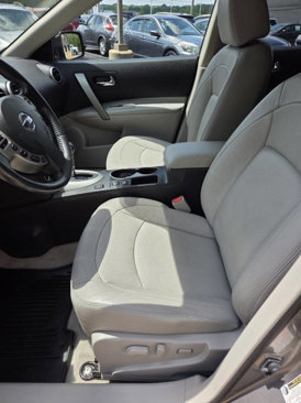 Used 2012 Nissan Rogue SL image 16