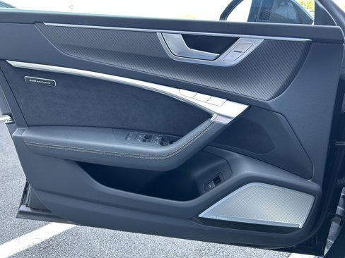 Used 2024 Audi RS 7 Performance image 34