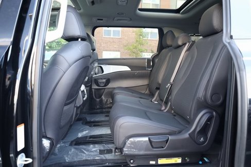 New 2026 Kia Carnival SX Prestige image 25