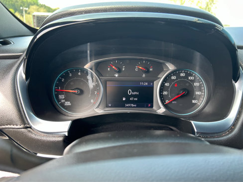 Used 2022 Chevrolet Traverse LT image 7