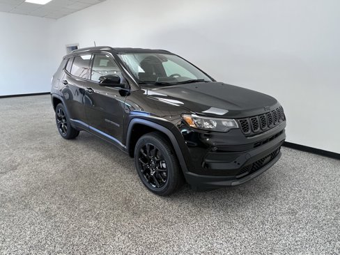 New 2026 Jeep Compass Latitude image 17