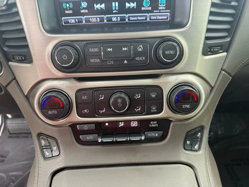 Used 2019 GMC Yukon XL Denali w/ Denali Ultimate Package image 23