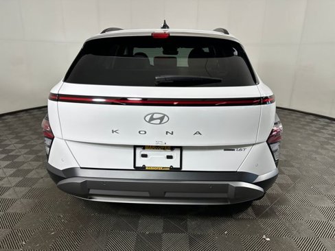 Certified 2025 Hyundai Kona Limited image 21
