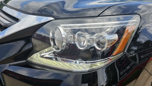 Used 2019 Lexus GX 460 w/ Navigation Package image 11