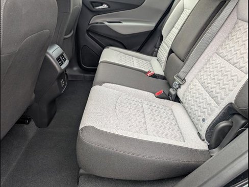 Used 2023 Chevrolet Equinox LS image 7