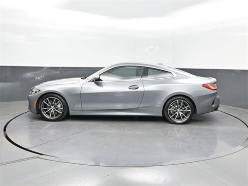 Used 2025 BMW 430i Coupe image 2