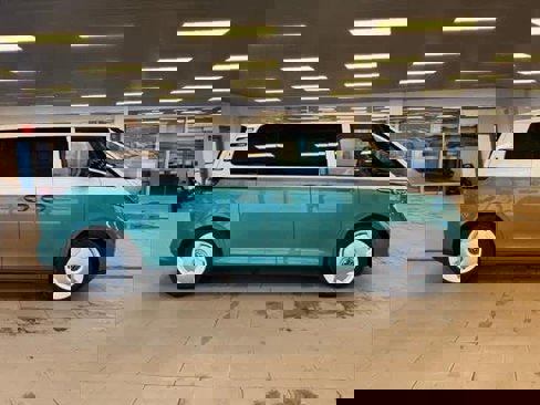 New 2025 Volkswagen ID. Buzz 1st Edition image 4