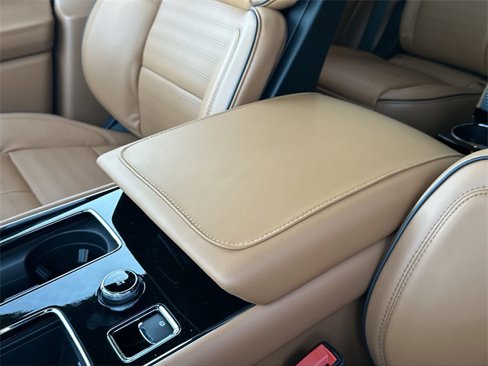 New 2025 Lincoln Aviator Black Label image 21