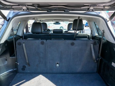 Used 2019 Toyota Highlander XLE image 17