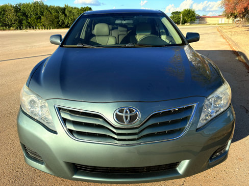 Used 2011 Toyota Camry LE image 39