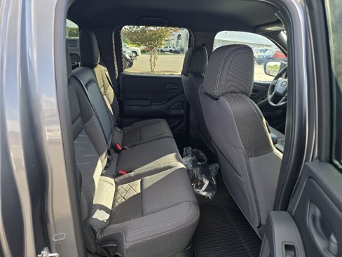 New 2026 Nissan Frontier SV image 11