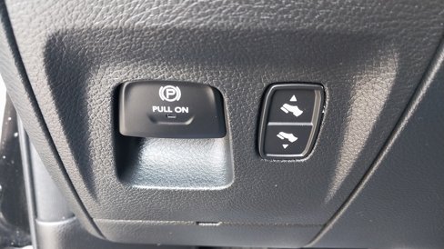 Certified 2025 RAM 1500 Laramie image 32