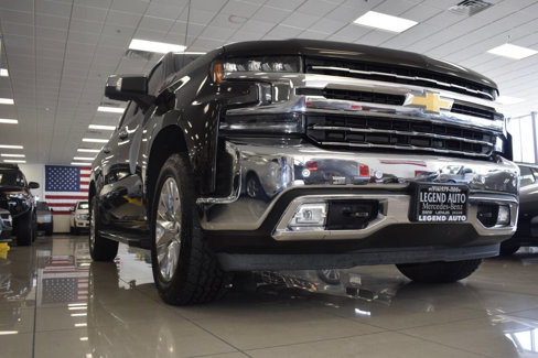 Used 2019 Chevrolet Silverado 1500 LTZ w/ LTZ Premium Package image 5