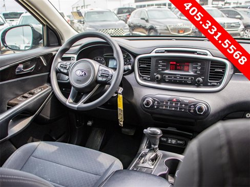 Used 2017 Kia Sorento L image 22