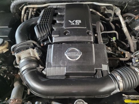 Used 2014 Nissan Frontier PRO-4X w/ Pro-4x Luxury Package image 30