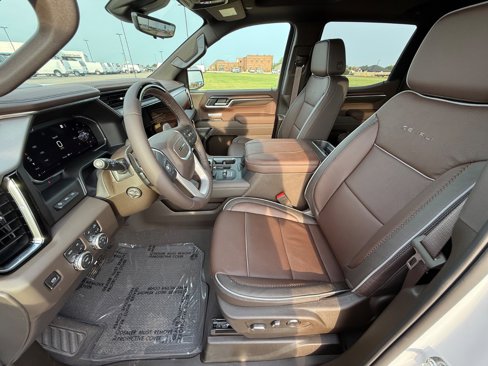 New 2026 GMC Sierra 1500 Denali image 9