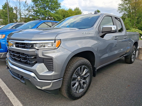 New 2026 Chevrolet Silverado 1500 LT image 3