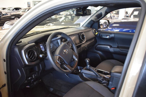 Used 2019 Toyota Tacoma TRD Off-Road w/ Technology Package image 48