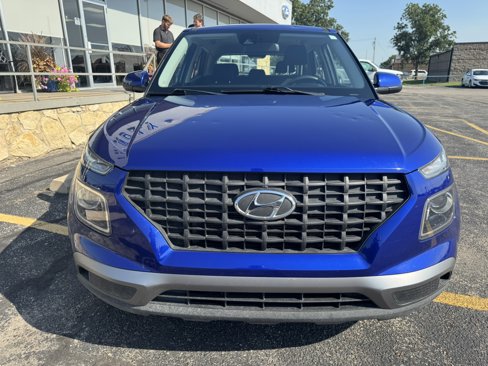 Used 2021 Hyundai Venue SE image 9