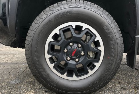 Used 2024 Toyota Tacoma TRD Off-Road image 9